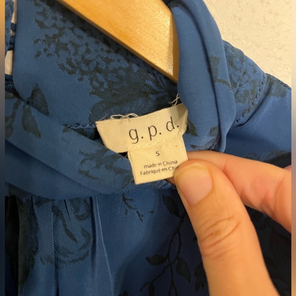 G.P.D. Mirabel Blue Floral Long Sleeve Mini Dress Mock Neck Open Back Size 2 - Picture 7 of 10